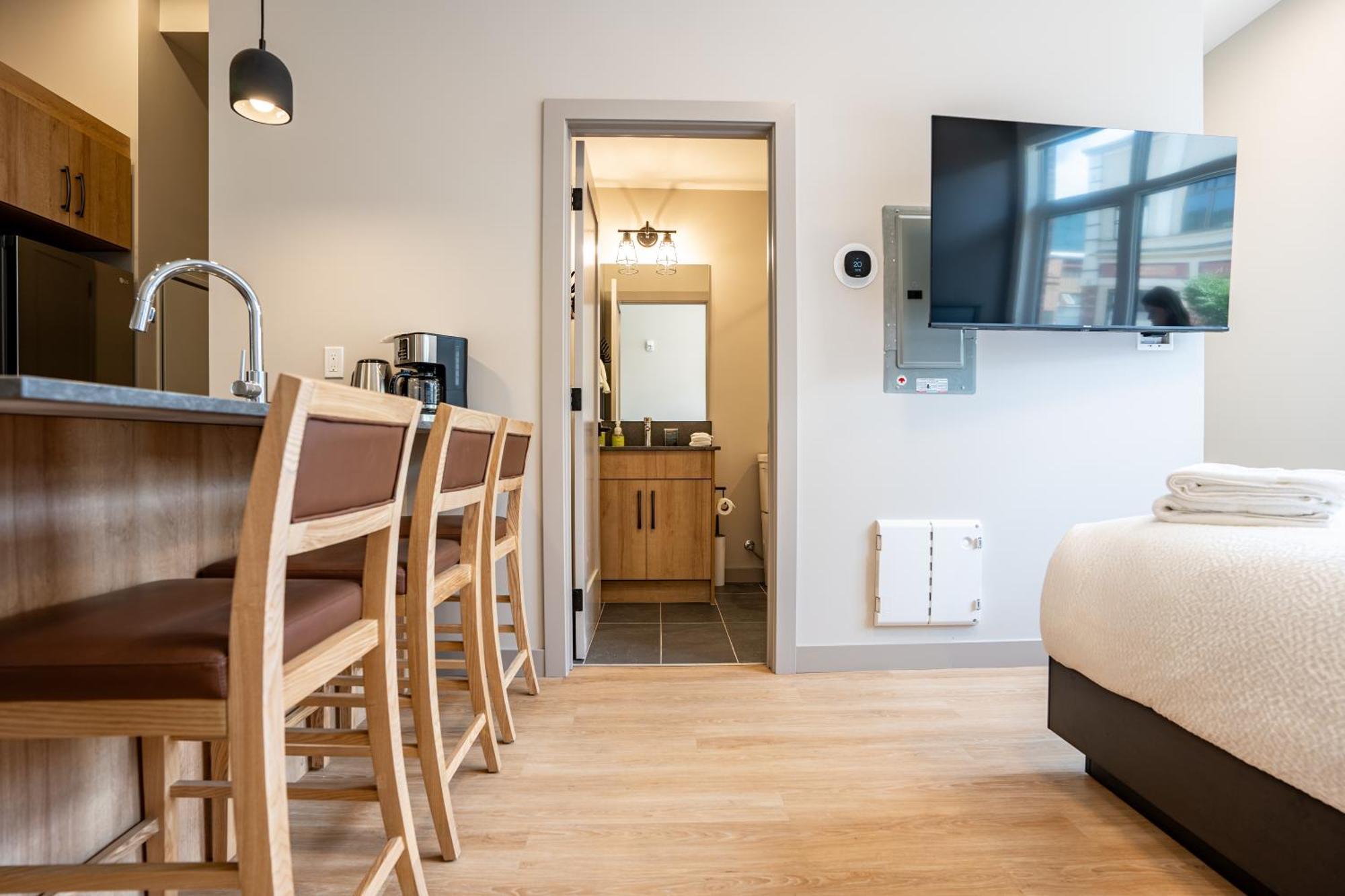Basecamp Suites Revelstoke Kamer foto