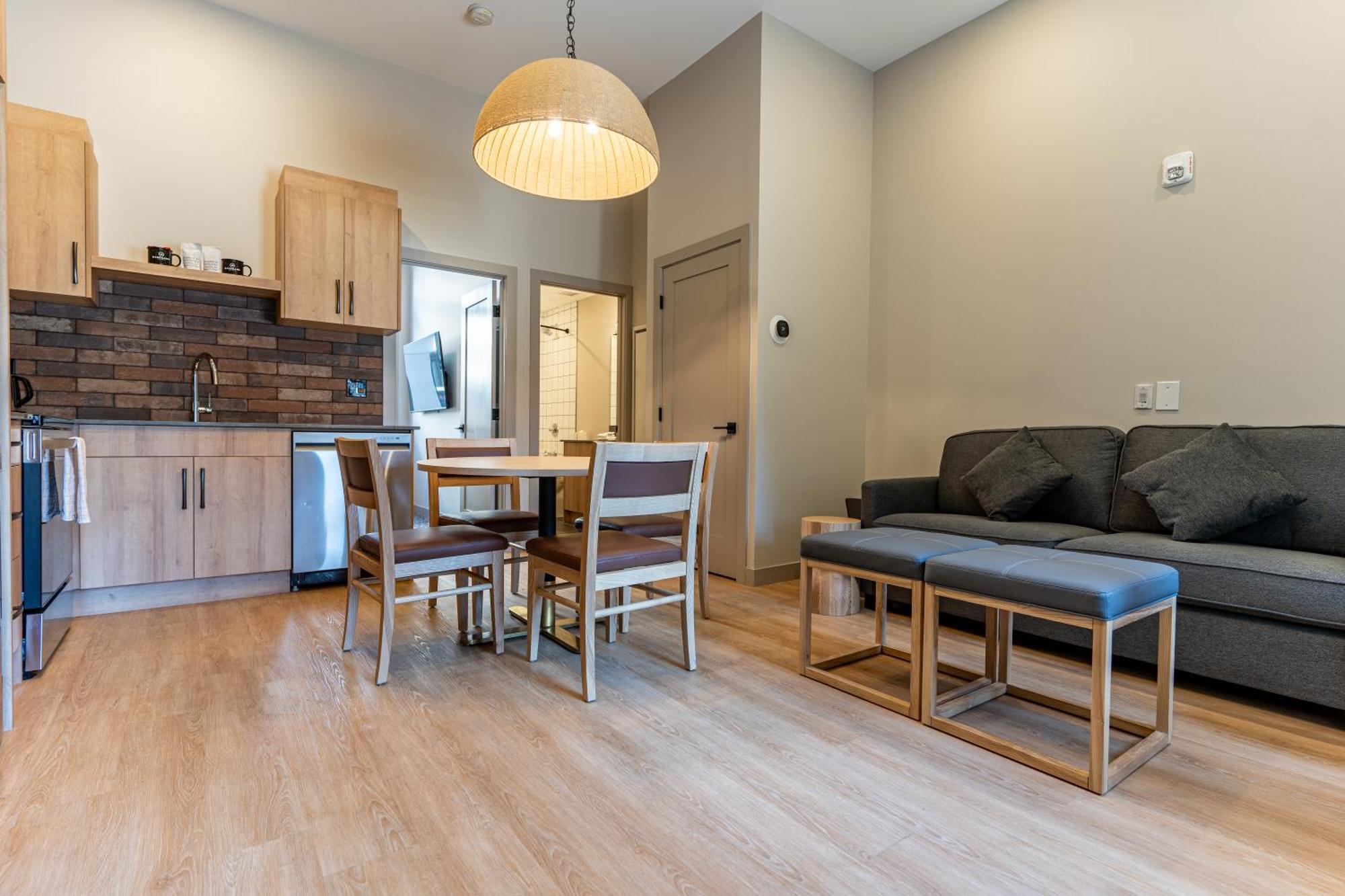 Basecamp Suites Revelstoke Kamer foto
