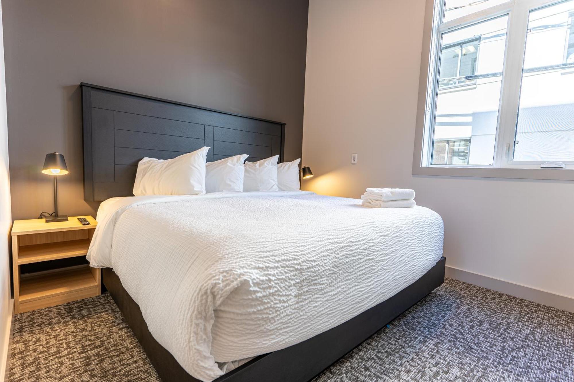 Basecamp Suites Revelstoke Kamer foto
