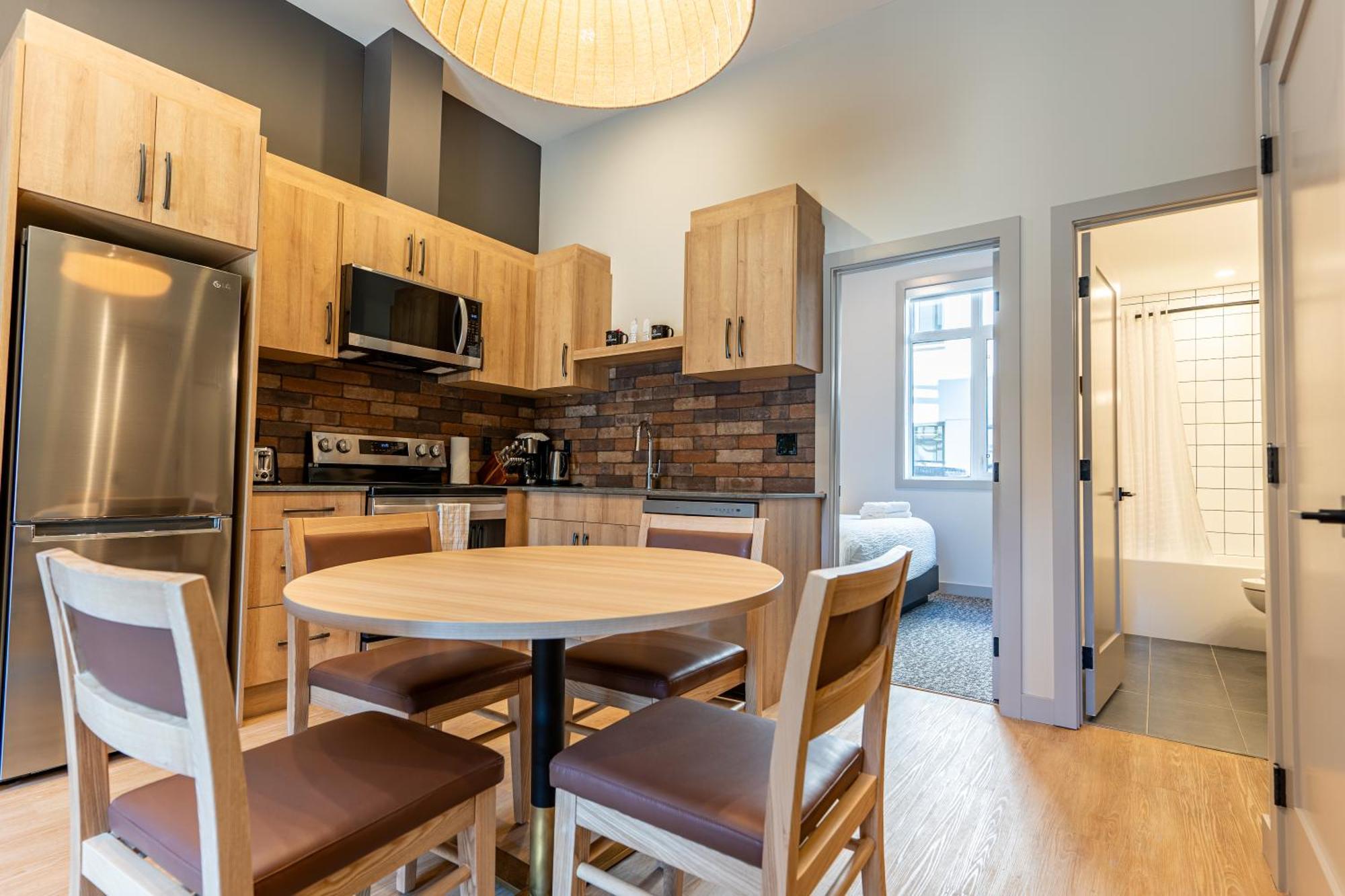Basecamp Suites Revelstoke Kamer foto